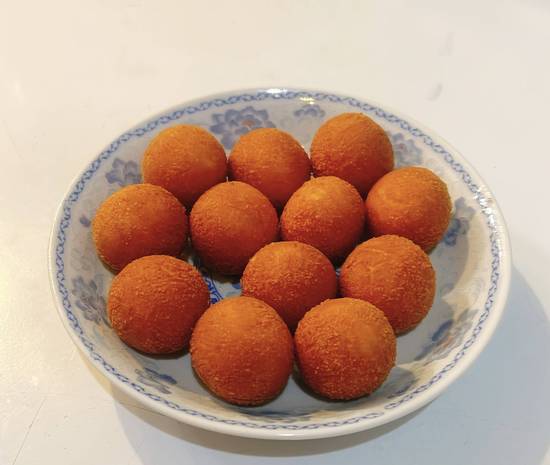 9. Taro Sweet Potato Ball 香芋地瓜球